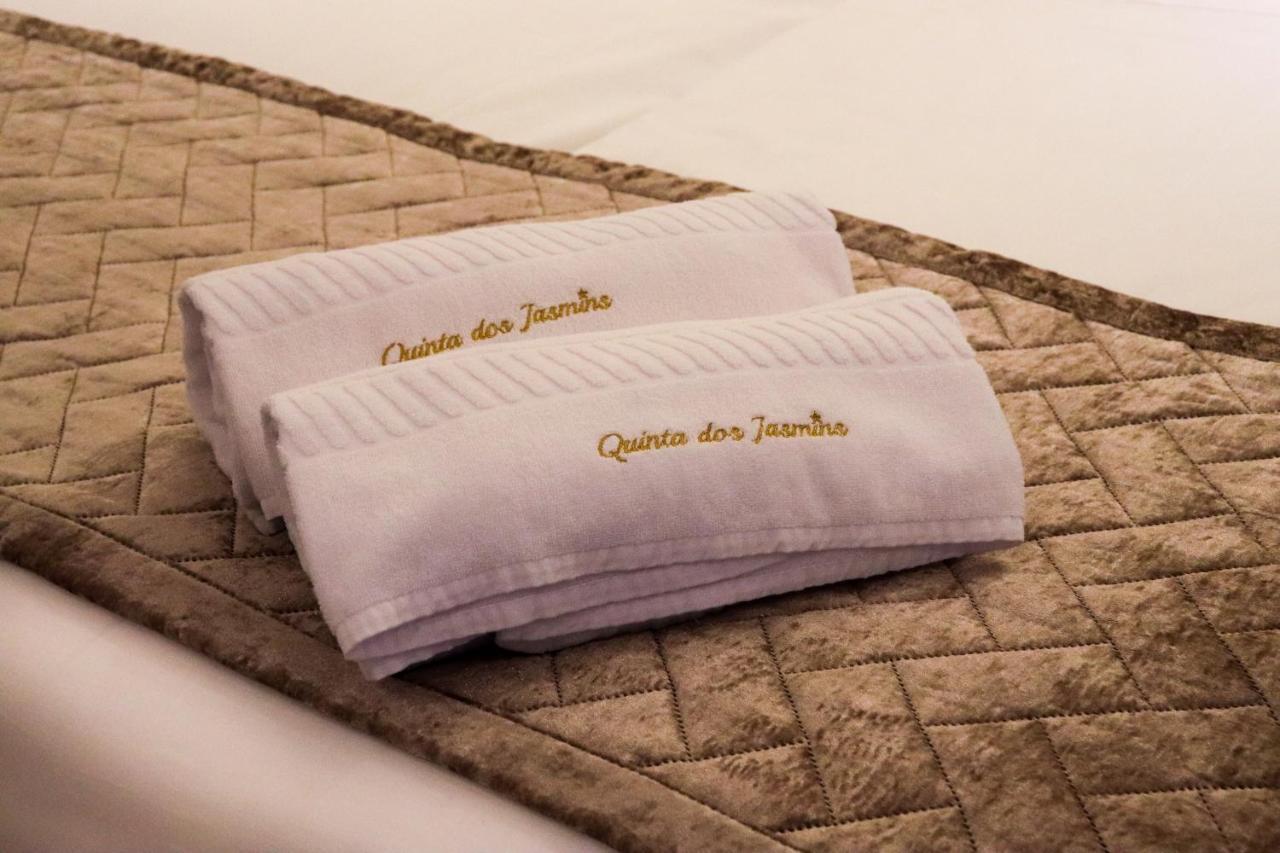 パーソス・デ・フェレイラ Quinta Dos Jasmins Bed & Breakfast エクステリア 写真
