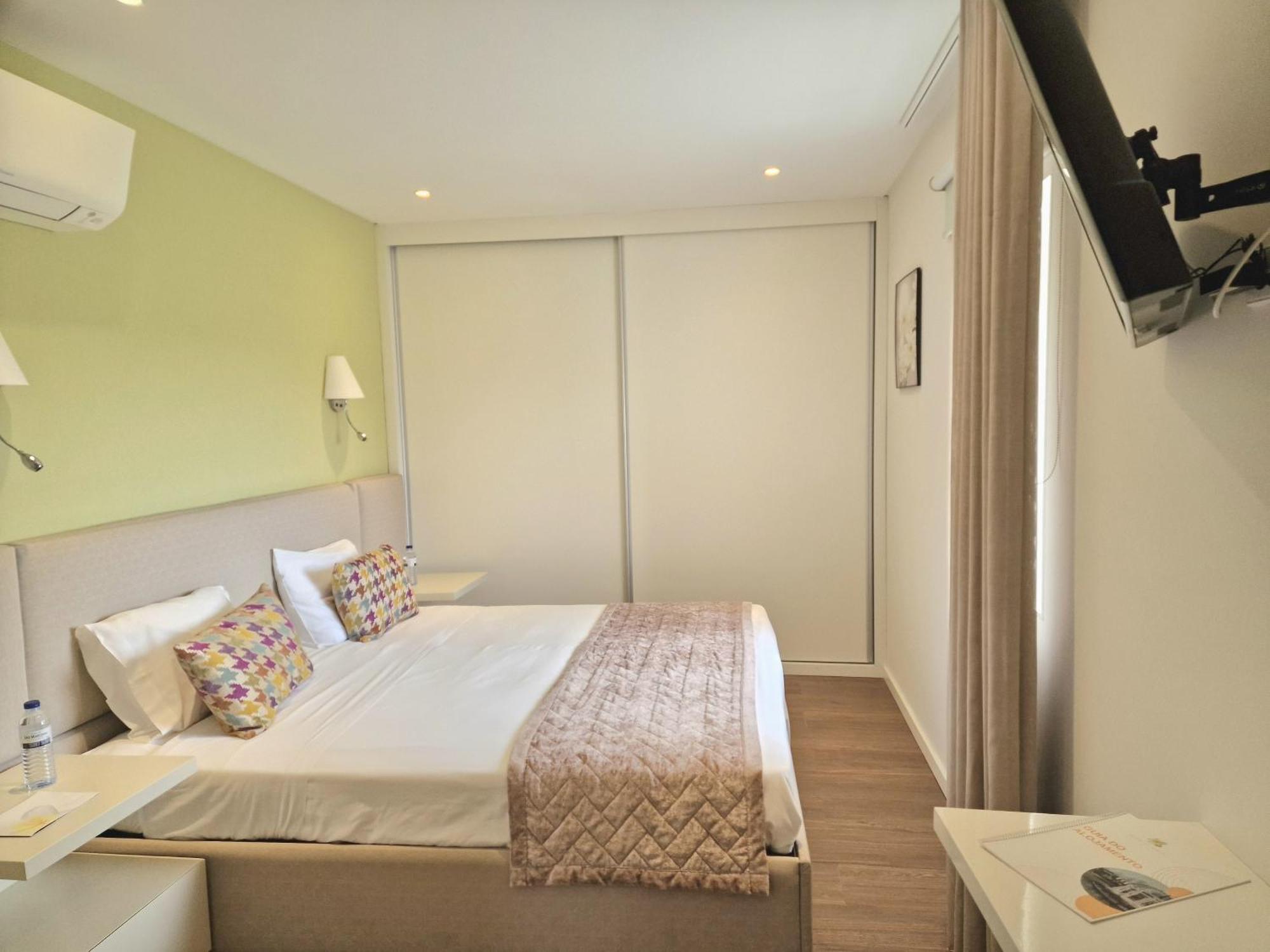 パーソス・デ・フェレイラ Quinta Dos Jasmins Bed & Breakfast エクステリア 写真